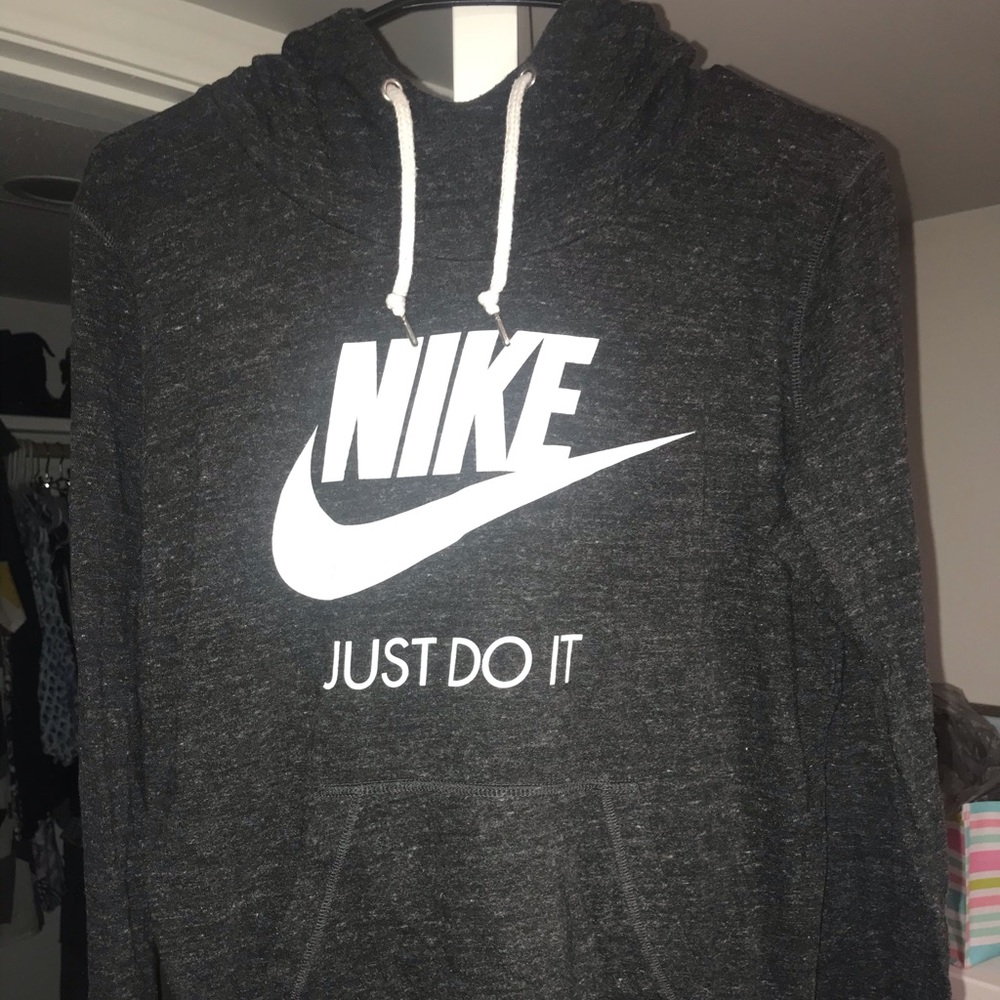 Nike Sweatshirt